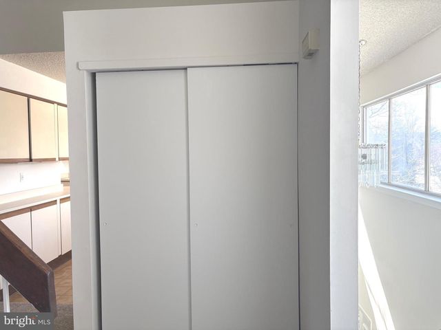 802 CHANTICLEER, Cherry Hill, NJ 08003