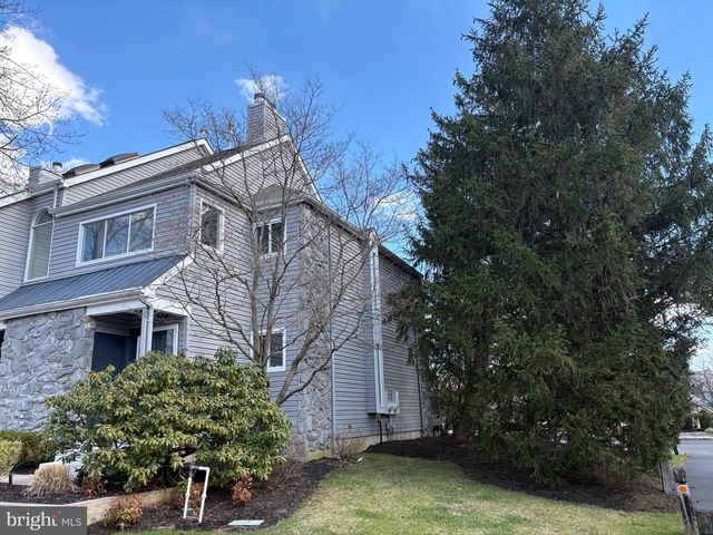 802 CHANTICLEER, Cherry Hill, NJ 08003