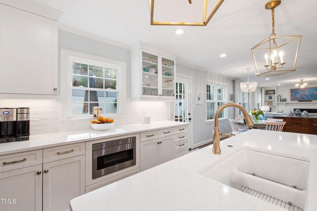 5624 Winthrop Drive, Raleigh, NC 27612