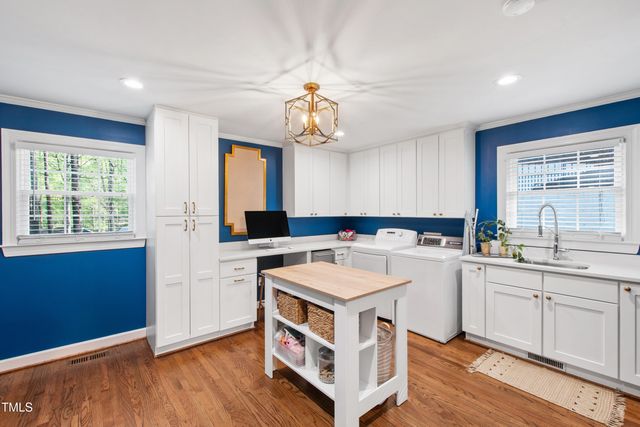 5624 Winthrop Drive, Raleigh, NC 27612