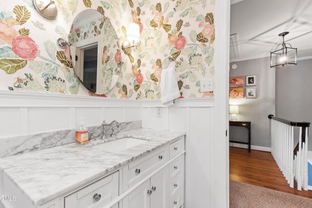 5624 Winthrop Drive, Raleigh, NC 27612