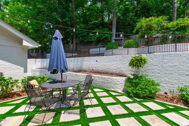5624 Winthrop Drive, Raleigh, NC 27612