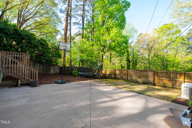5624 Winthrop Drive, Raleigh, NC 27612