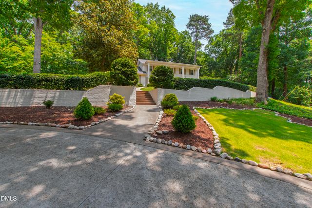 5624 Winthrop Drive, Raleigh, NC 27612