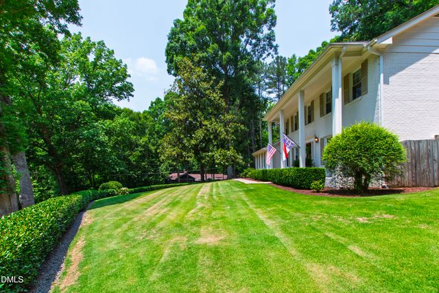 5624 Winthrop Drive, Raleigh, NC 27612