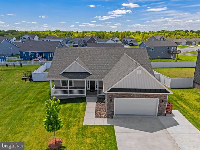 210 LAHAYE DR, Martinsburg, WV 25405