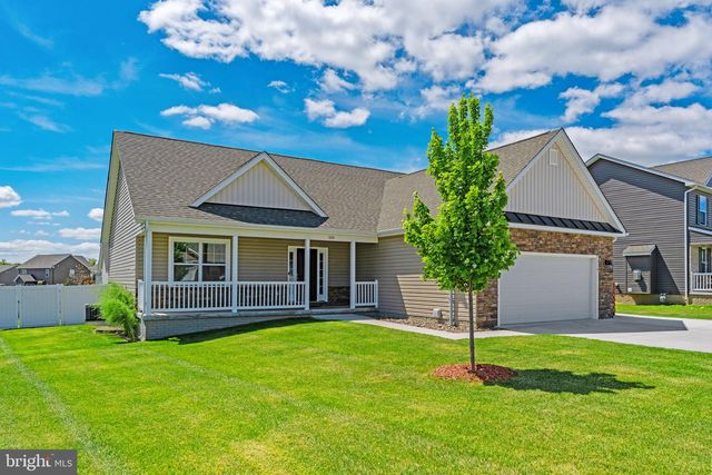 210 LAHAYE DR, Martinsburg, WV 25405