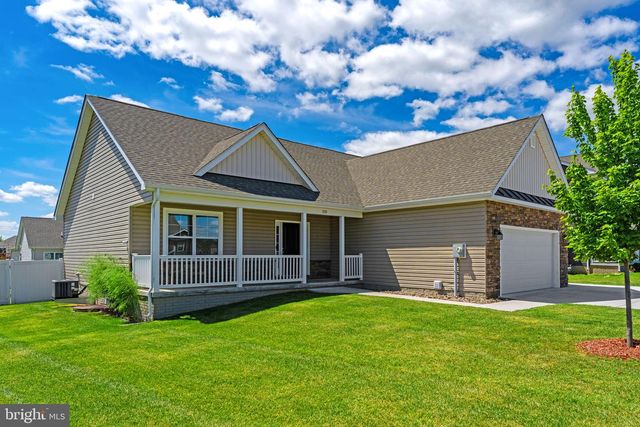 210 LAHAYE DR, Martinsburg, WV 25405