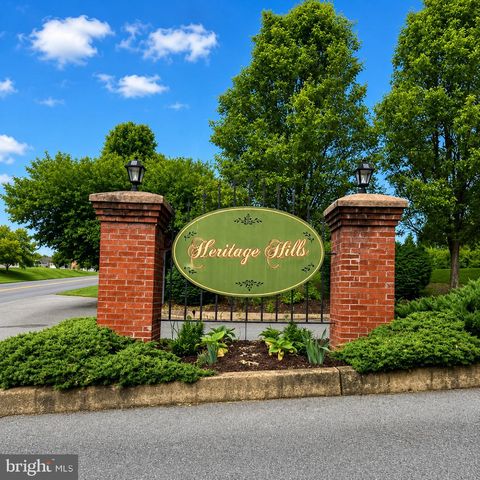 210 LAHAYE DR, Martinsburg, WV 25405