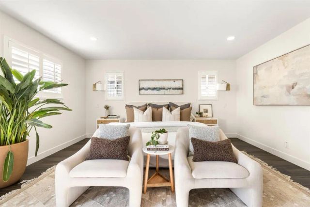 274 J Ave, Coronado, CA 92118