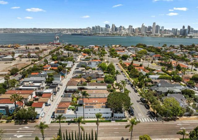 274 J Ave, Coronado, CA 92118