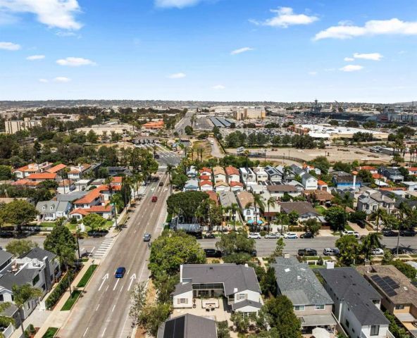 274 J Ave, Coronado, CA 92118
