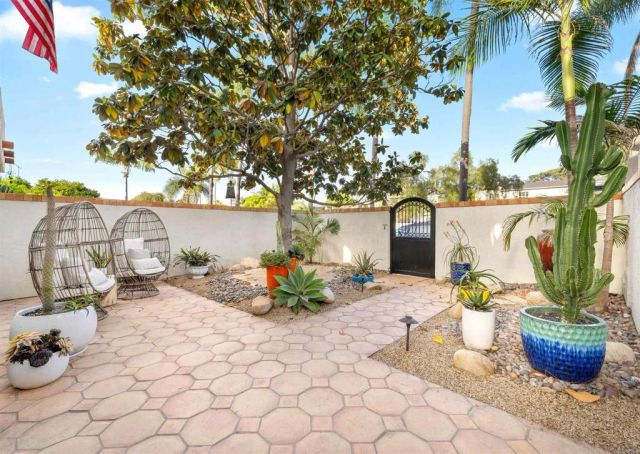 274 J Ave, Coronado, CA 92118