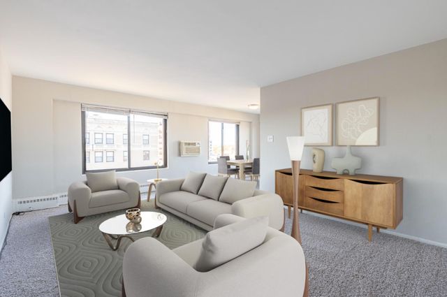 855 Hinman Avenue 701, Evanston, IL 60202