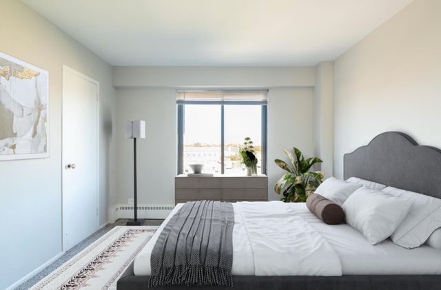 855 Hinman Avenue 701, Evanston, IL 60202