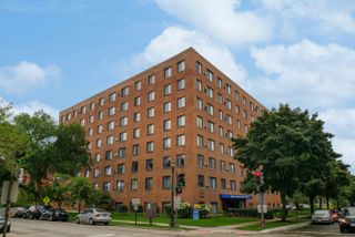 855 Hinman Avenue 701, Evanston, IL 60202