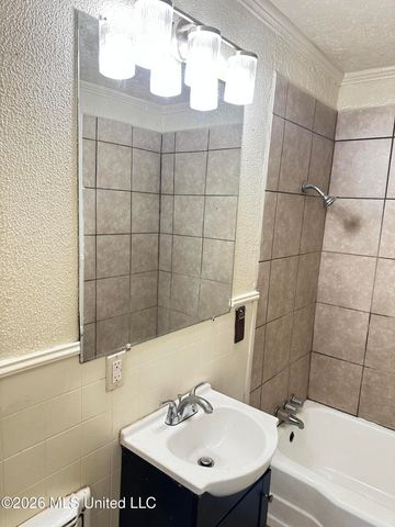 3679 Southland Drive, Jackson, MS 39212