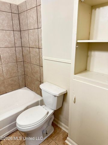 3679 Southland Drive, Jackson, MS 39212