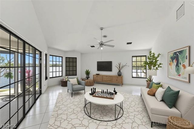 837 SW 2nd AVE, Cape Coral, FL 33991