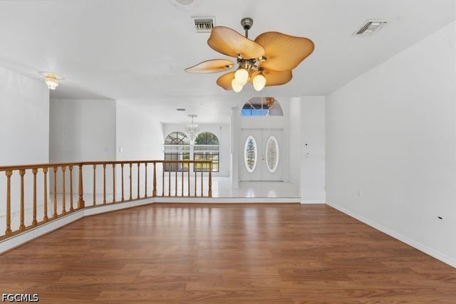 837 SW 2nd AVE, Cape Coral, FL 33991