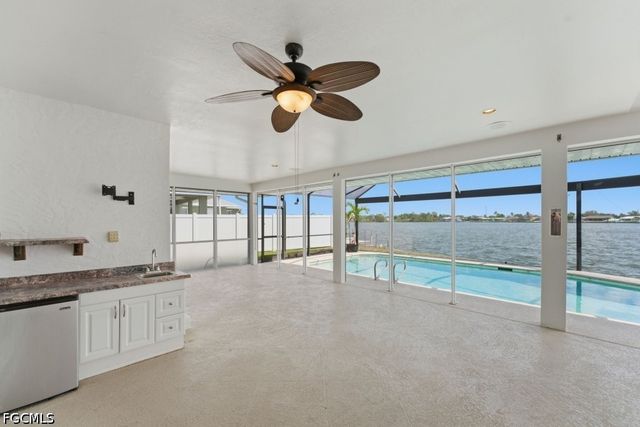 837 SW 2nd AVE, Cape Coral, FL 33991