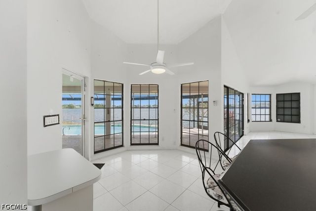 837 SW 2nd AVE, Cape Coral, FL 33991