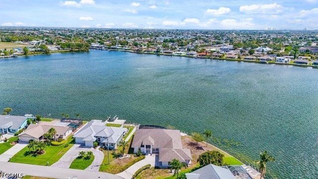 837 SW 2nd AVE, Cape Coral, FL 33991