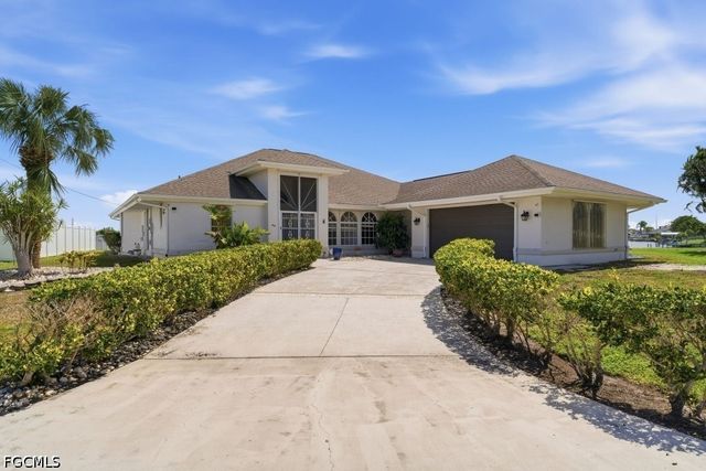 837 SW 2nd AVE, Cape Coral, FL 33991