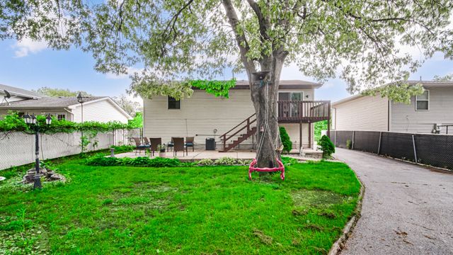4140 Marquette Road, Lake Station, IN 46405