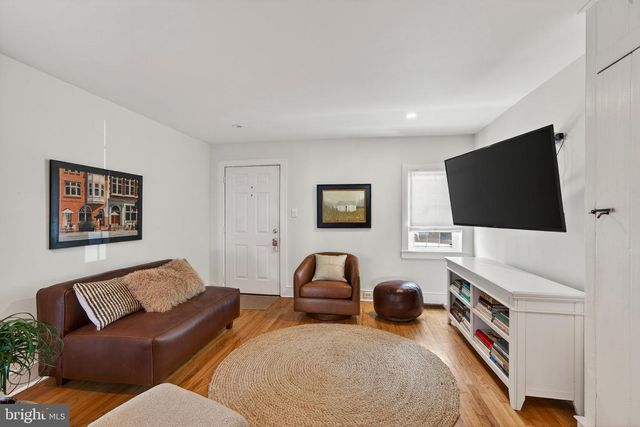129 W UNION ST, West Chester, PA 19382