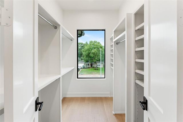 1741 Chippendale Road, Houston, TX 77018
