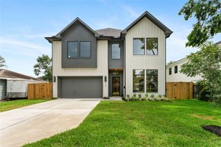 1741 Chippendale Road, Houston, TX 77018