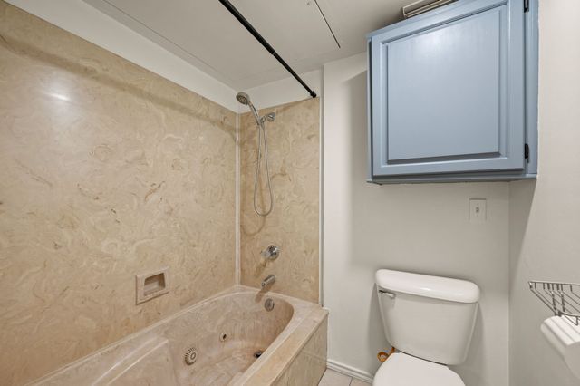 2728 Copper Creek Drive 208, Arlington, TX 76006