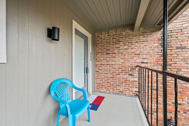 2728 Copper Creek Drive 208, Arlington, TX 76006