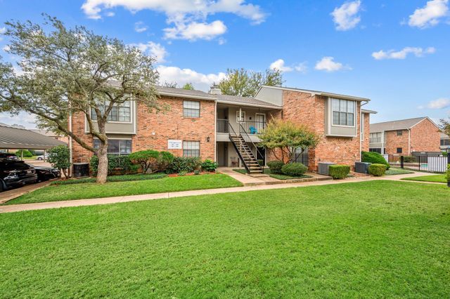 2728 Copper Creek Drive 208, Arlington, TX 76006
