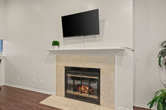 2728 Copper Creek Drive 208, Arlington, TX 76006