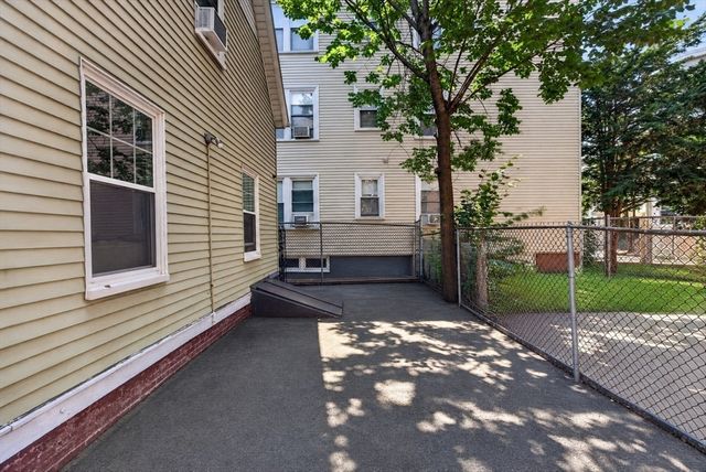 19 Huss Court, Lynn, MA 01905