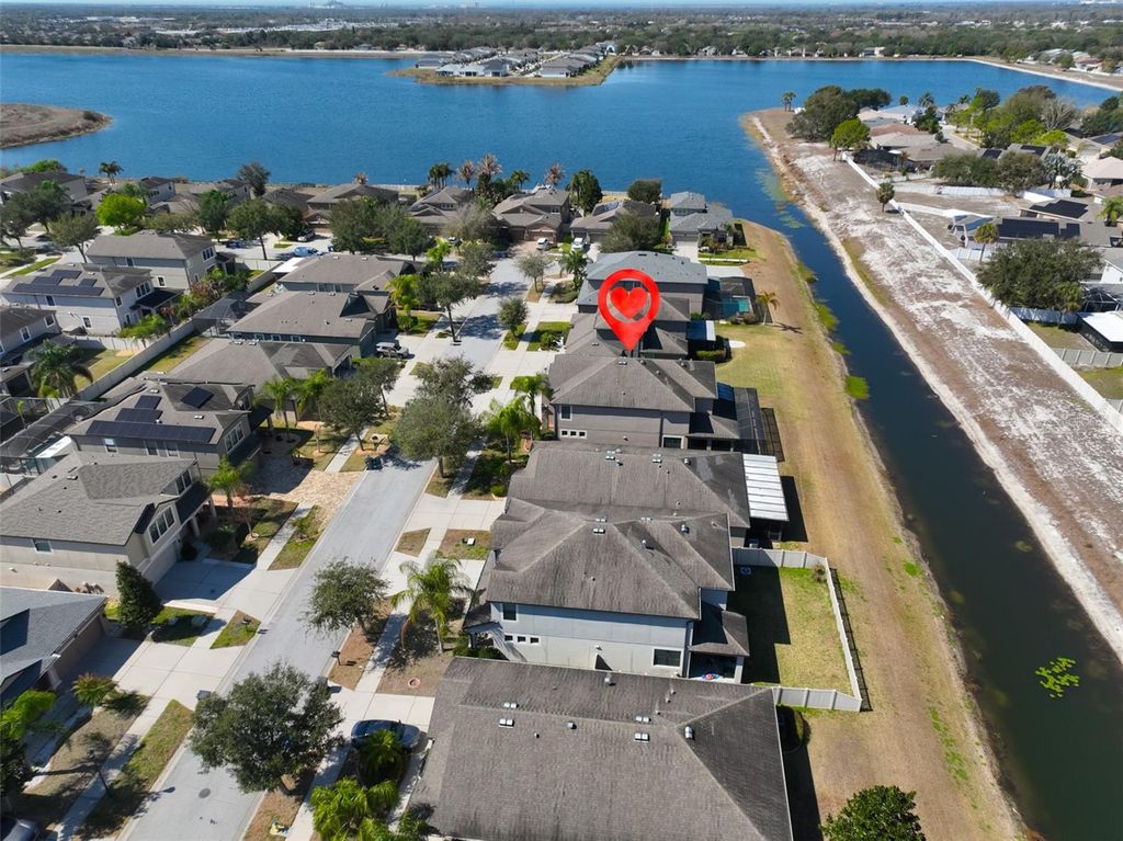 Image 2 of property listing at 11406 ESTUARY PRESERVE DRIVE, Riverview, FL 33569