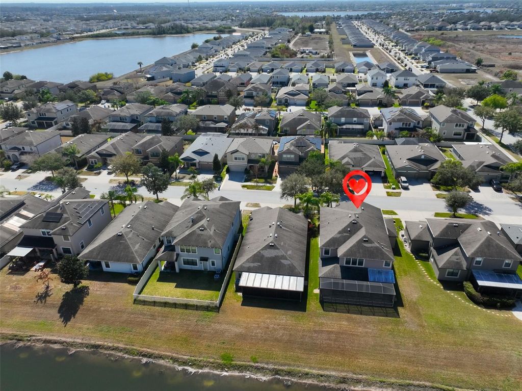 Image 57 of property listing at 11406 ESTUARY PRESERVE DRIVE, Riverview, FL 33569