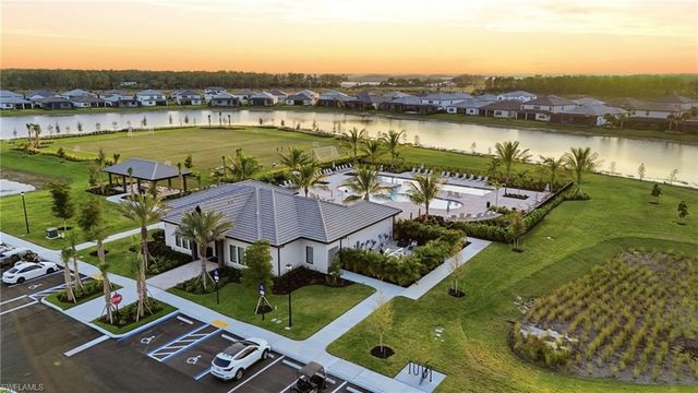 19697 Fox Grove DR, Estero, FL 33928