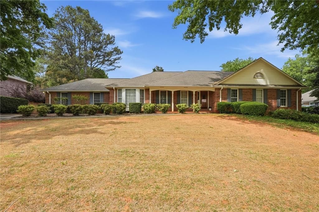 175 Broadmeadow Cove, Roswell, GA 30075