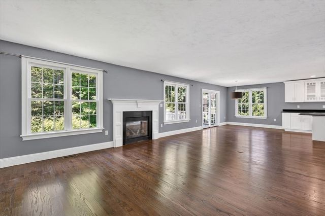 11 Jutila Farm Path, Hanover, MA 02339