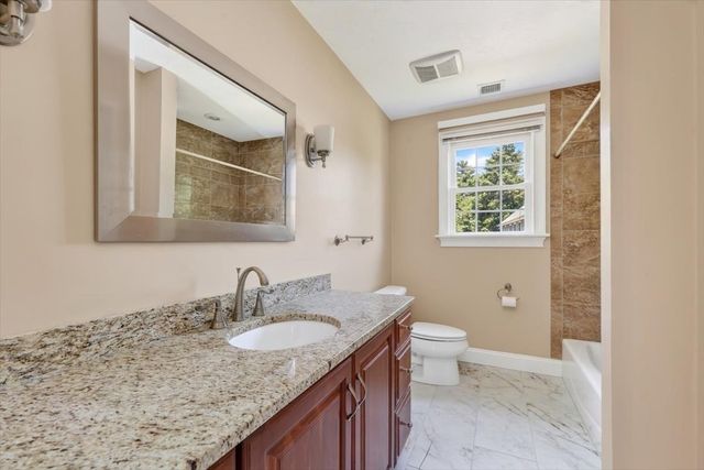 11 Jutila Farm Path, Hanover, MA 02339