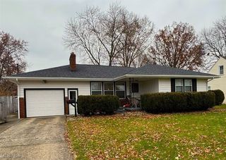 1830 Halbert Drive, Youngstown, OH 44514