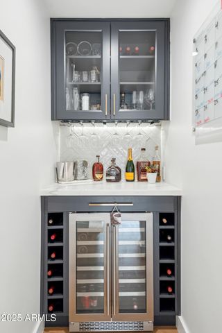 8001 N 3RD Place, Phoenix, AZ 85020