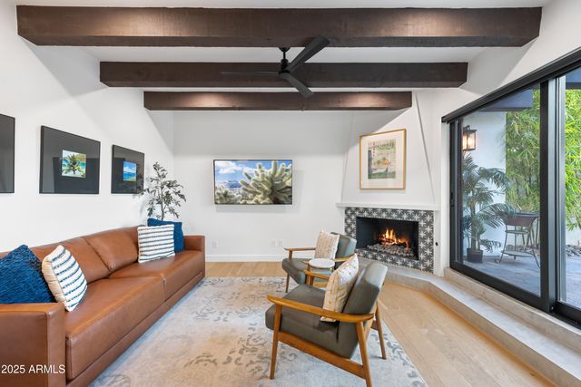 8001 N 3RD Place, Phoenix, AZ 85020