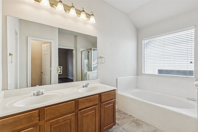 9512 Cape Cod Boulevard, Providence Village, TX 76227