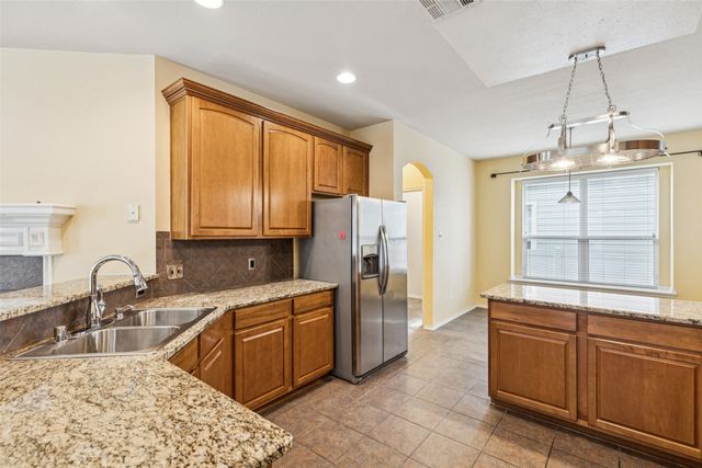 9512 Cape Cod Boulevard, Providence Village, TX 76227