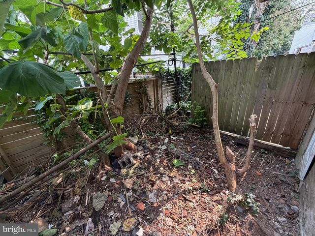 2735 LATONA ST, Philadelphia, PA 19146