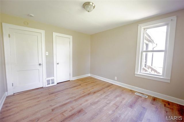 403 W Van Buren Street, Belleville, IL 62220